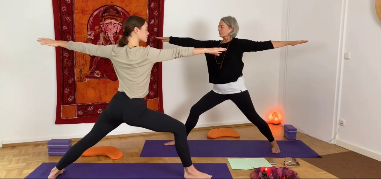 Yoga im YogaRaum Ahrensburg